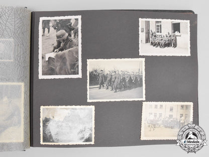 the_wartime_photo_album&_documents_to_dkig&_gold_ccc_recipient_oberleutnant_kayser_o_105_1