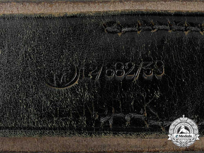 an_hj_belt_with_shoulder_strap;_rzm_marked_o_313
