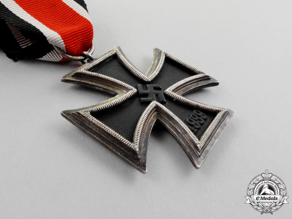 a_scarce_thick_rounded“3”_version_iron_cross1939_second_class_o_317_1