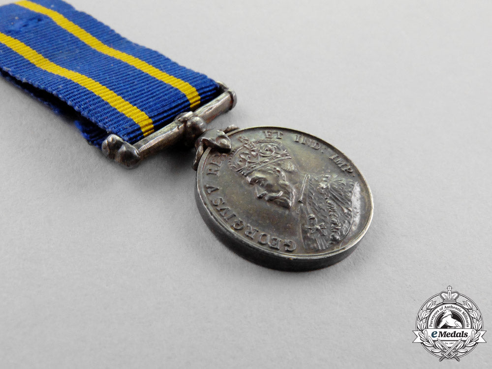 a_miniature_royal_canadian_mounted_police_long_service_medal_o_533_2