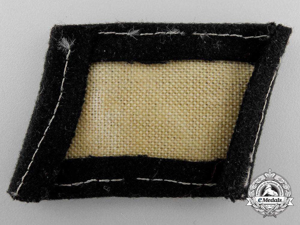 a_collar_tab_of_the29_th._waffen-_ss_grenadier_division(_russische_nr.1)_o_683