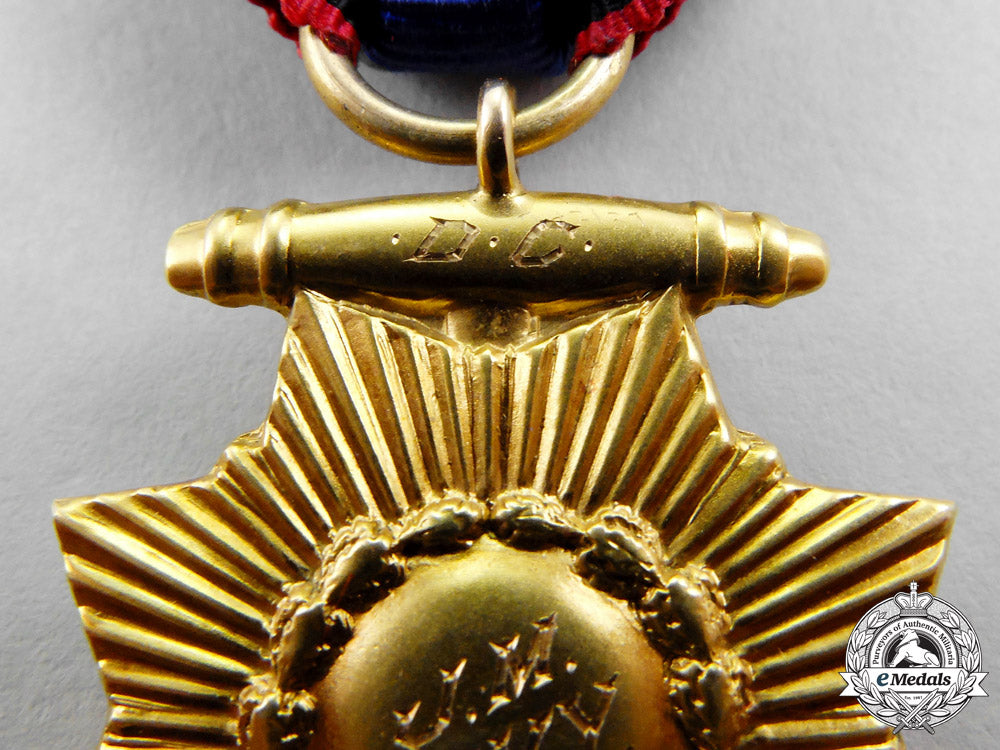 united_states._an_american_general_society_of_the_war_of1812_membership_badge_in_gold_o_956_1