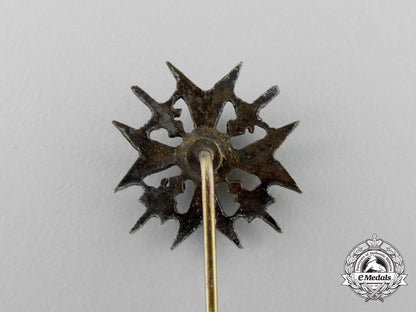 a_miniature_spanish_cross_in_bronze_with_swords_stickpin_o_995