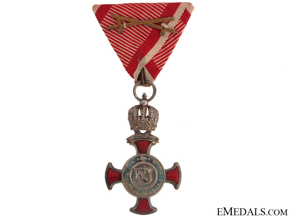 silver_cross_of_merit_with_crown_order_for_milita_514b5e60558d0