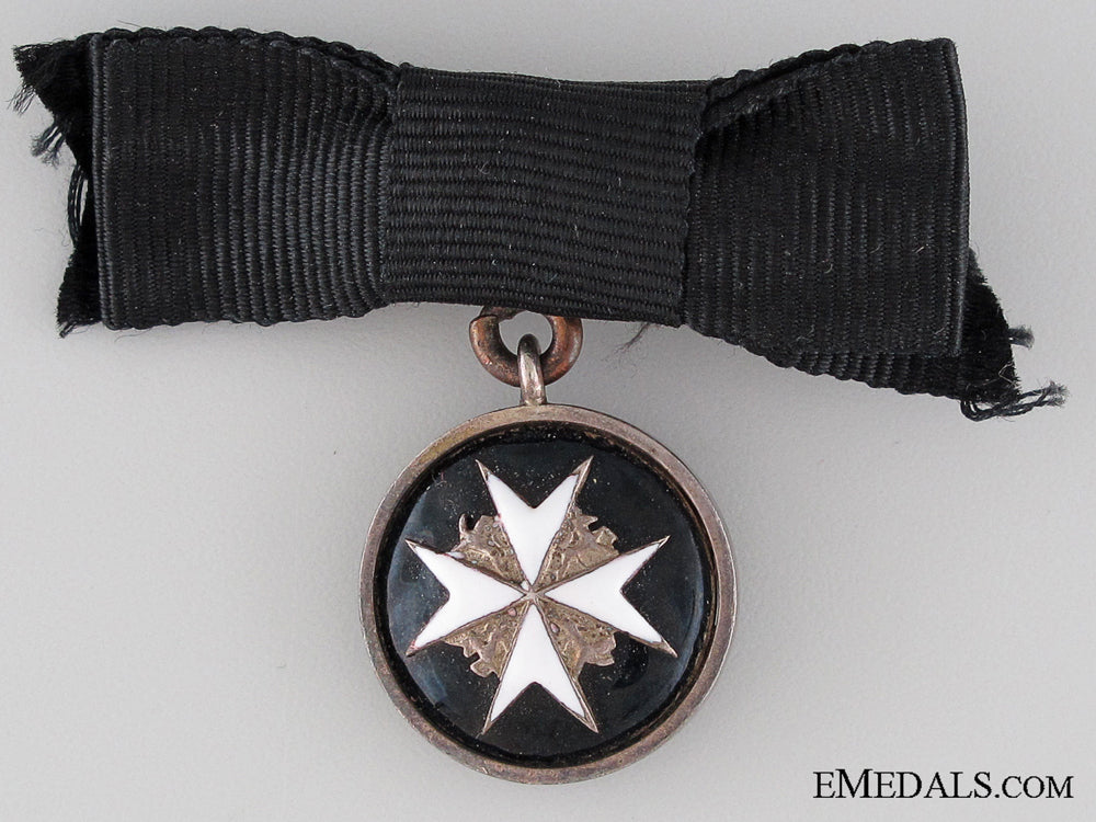 order_of_st._john,_serving_sister_breast_badge,_miniature__order_of_st._jo_52e91caccdf8b