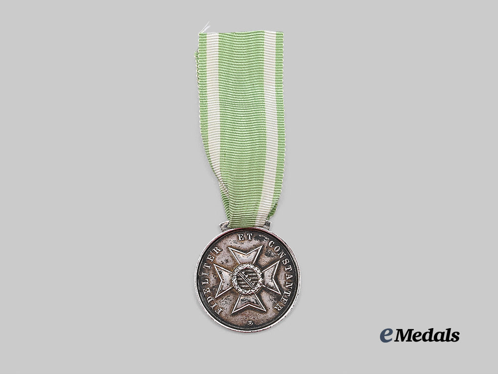 saxe-_coburg_and_gotha,_duchy._a_saxe-_ernestine_house_order_medal_of_merit_e_medals__g62861_2