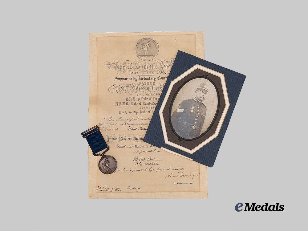 united_kingdom._a_royal_humane_society_life_saving_medal_to_police_constable_robert_bull,1897_e_medals__g_b8648_2
