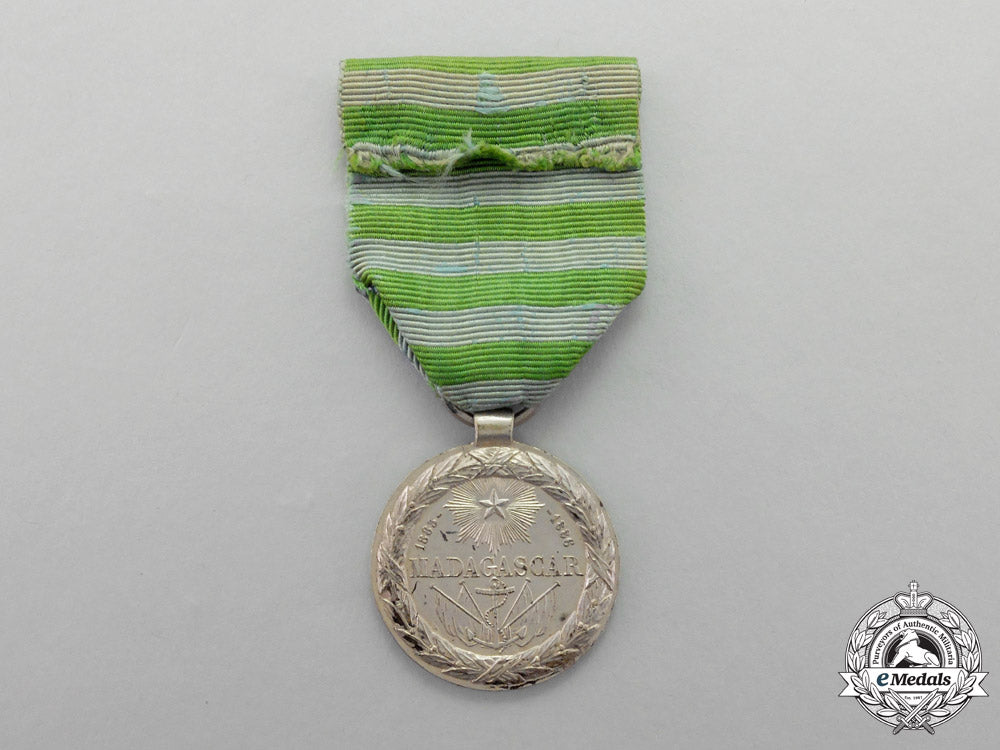france._a_madagascar_campaign_medal1883-1886_p_051_1