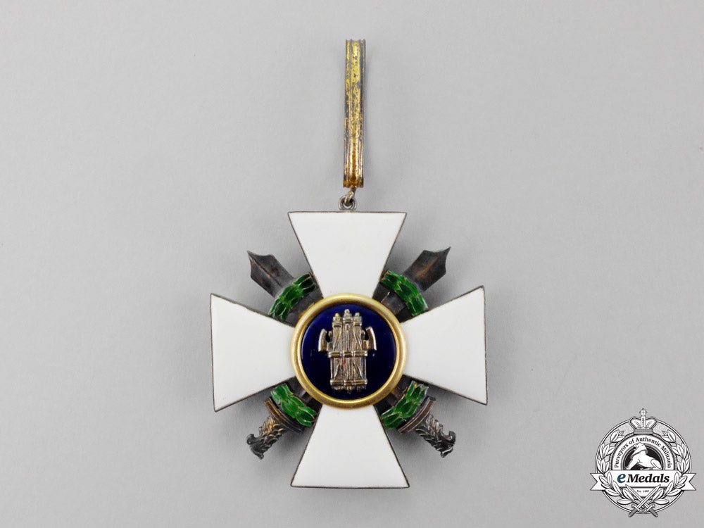 italy._an_order_of_the_roman_eagle,3_rd_class,_commander_with_swords,_military_division,_type_i(1942-1943)_p_107_3