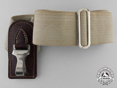 A Single Cross Shoulder Hanger