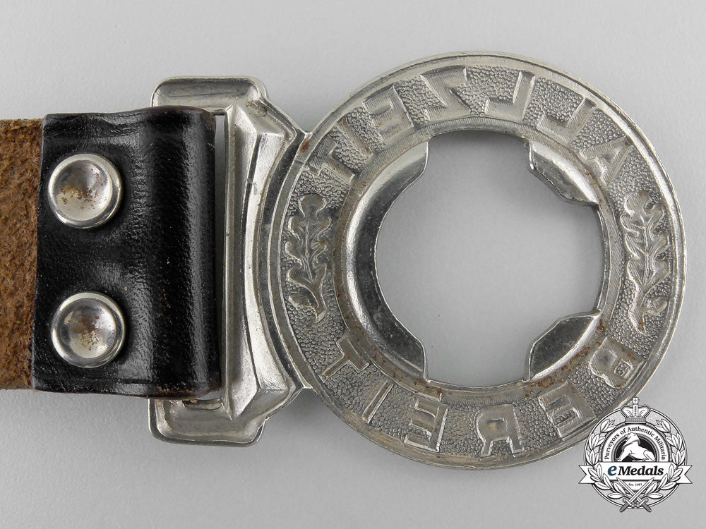 a_german_boy_scouts(_pfadfinderbund)_belt_with_buckle;_published_example_p_165