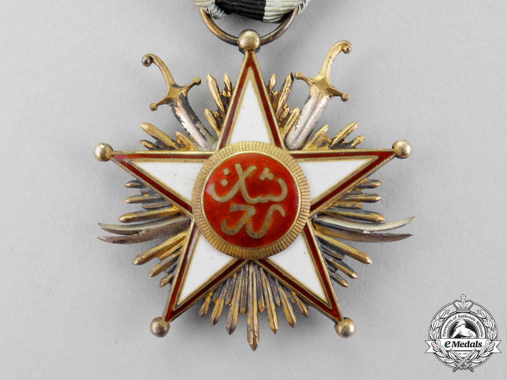 persia,_empire._a_military_order_of_zolfaghar,3_rd_class_breast_badge_c.1925_by_arthus_bertrand_p_173_1