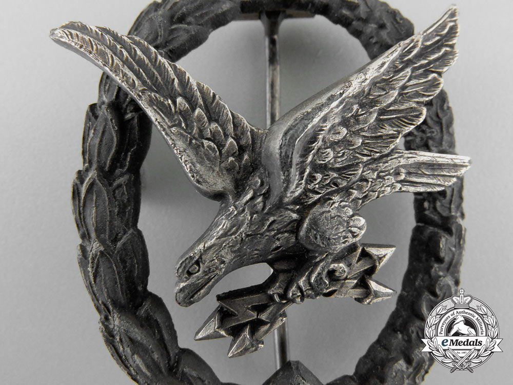 an_air_gunner&_engineers_badge_by_wilhelm_deumer,_lüdenscheid_p_215