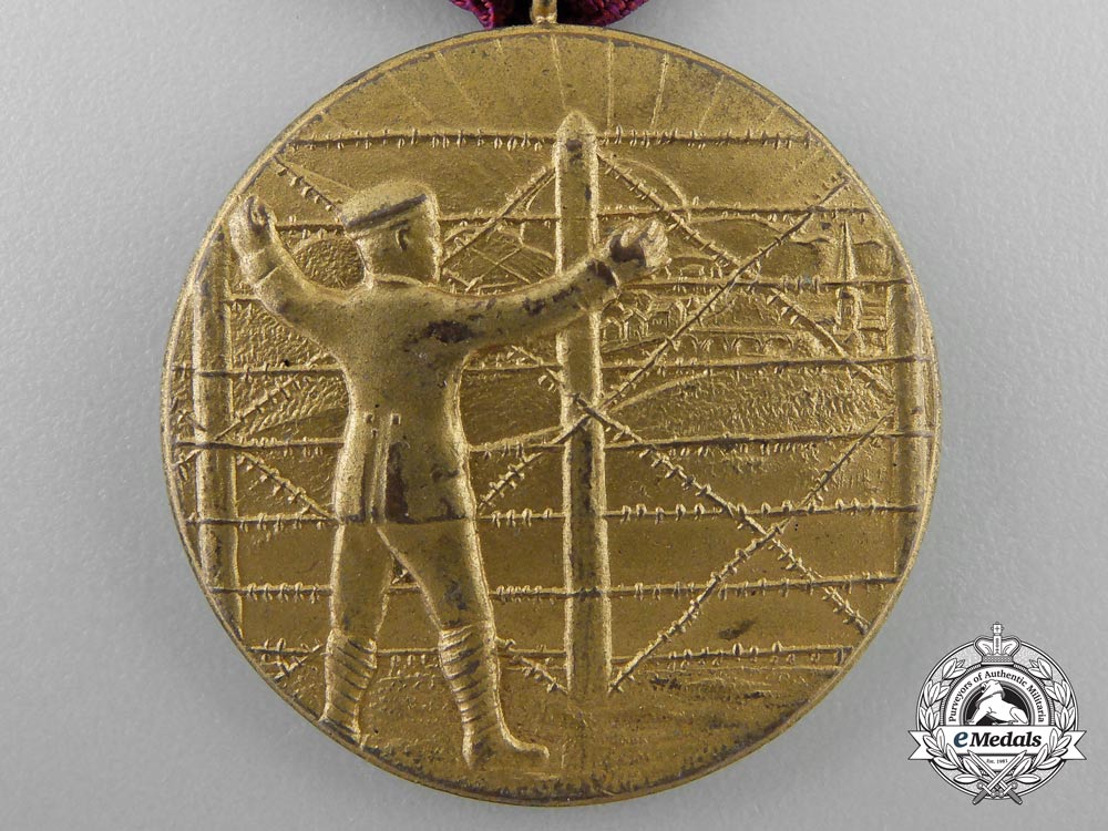 a_first_war_german_prisoner_of_war_medal_p_223