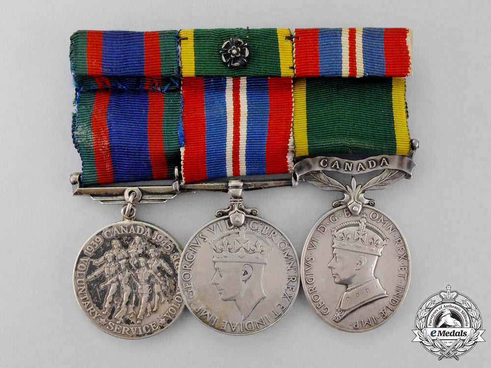 canada._a_second_war_group_to_sergeant_j.m.a._barrette,_le_régiment_de_québec(_mitrailleuses)_p_272_2_1_1_1