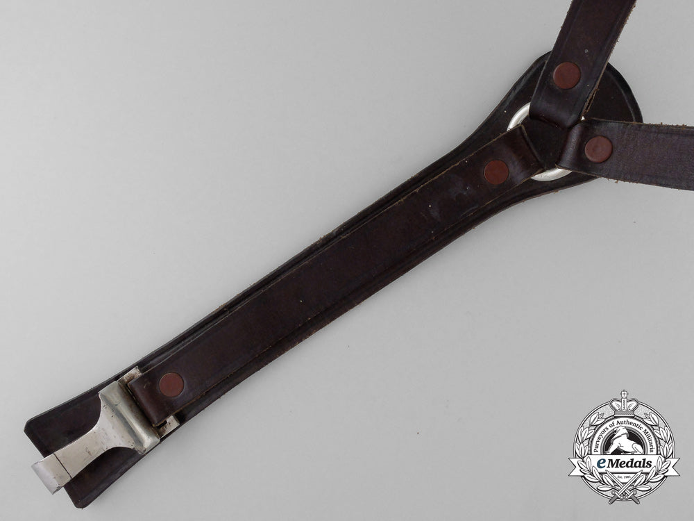 a_set_of_second_war_leather_german_army_suspenders_p_276