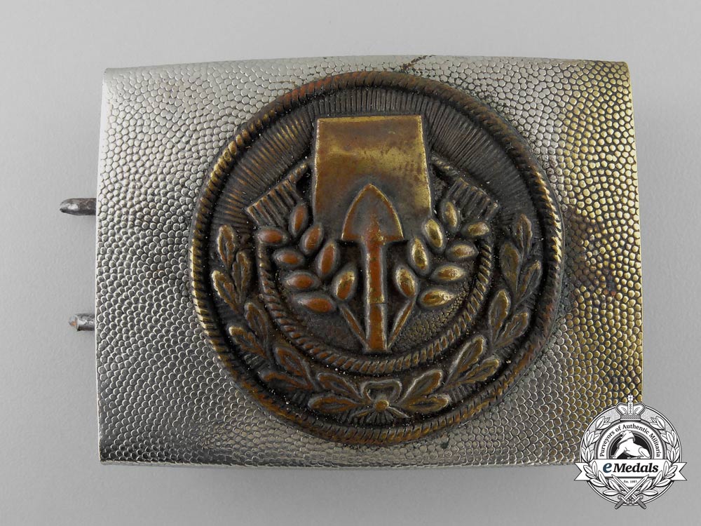 a_volunteer_labour_service(_fad=_freiwilliger_arbeitsdienst)_belt_buckle;_published_example_p_392