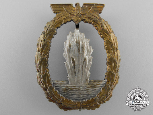 an_early_kriegsmarine_minesweeper_war_badge_by_schwerin_p_439