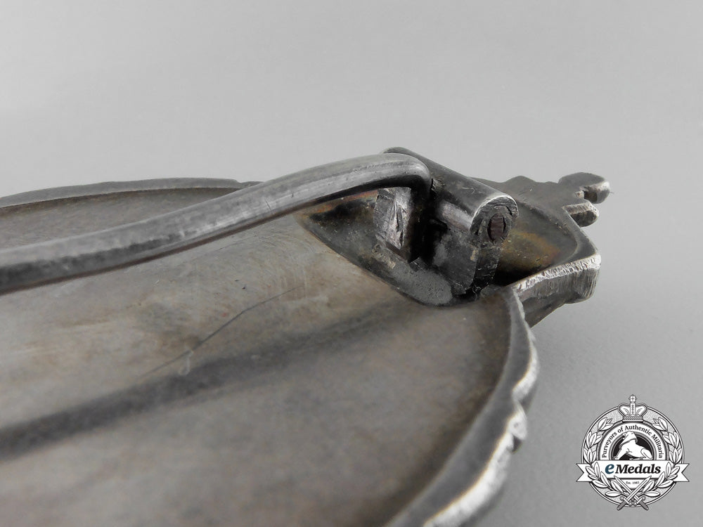 a_first_war_prussian_pilot's_badge_in_silver_by_juncker_with_case_p_583