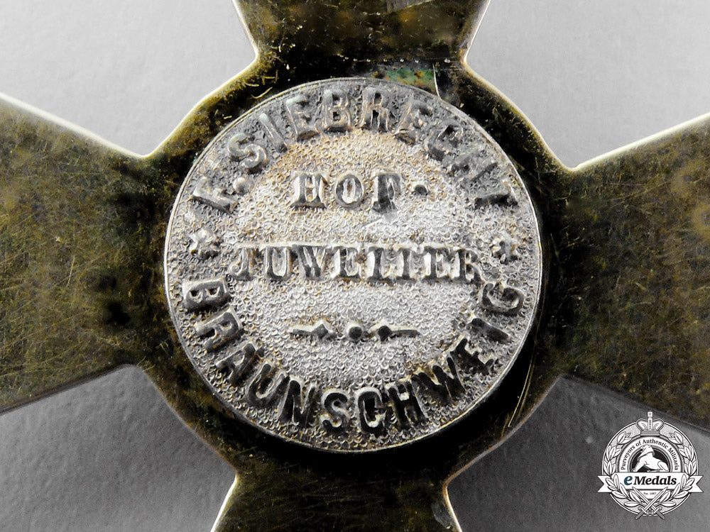 a1908-1918_issue_order_of_henry_the_lion_officer’s_cross_p_653_1