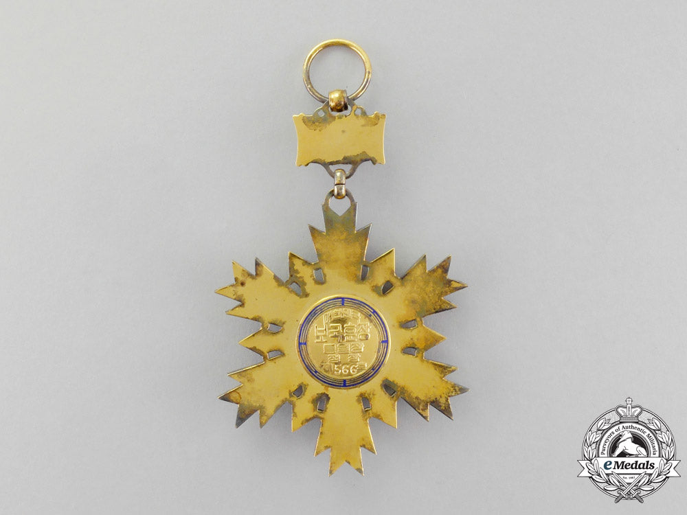 korean._an_order_of_national_security_merit(_hanja),_grand_cross_set,1_st_class_to_general_gabriel,_usaf_p_705_1