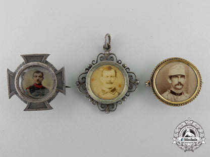 three_first_war_german_memorial_badges_p_805