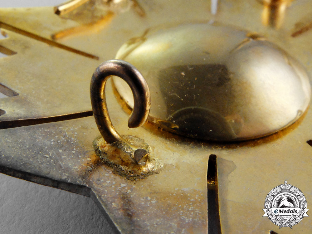 spain._a_royal_and_military_order_of_saint_hermenegildo,_commander's_breast_star_p_874_1_1