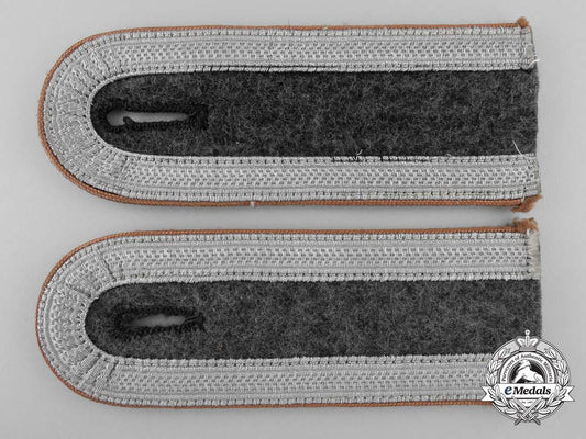 a_pair_of_luftwaffe_unteroffizier’s_shoulder_straps;_signals_unit_p_961_1