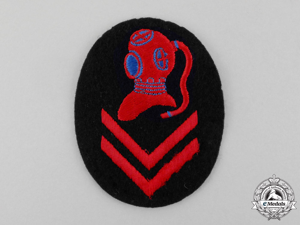 a_mint_and_unissued_second_war_german_kriegsmarine_dive_specialist_career_sleeve_patch_p_984_1