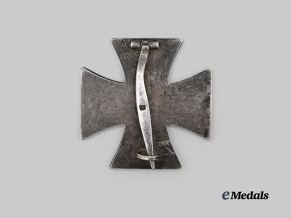 germany,_wehrmacht._a1939_iron_cross_i_class,_by_b._h._mayer_e_medals__g62793_3