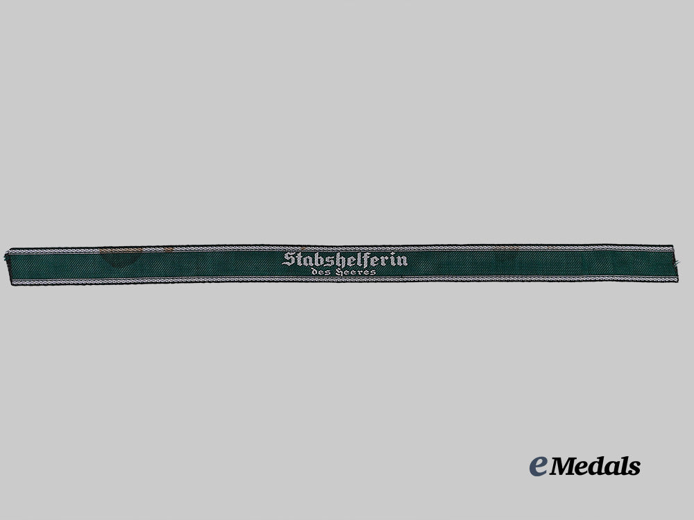 germany,_heer._a_rare_female_staff_assistant_cuff_title_e_medals__g62879_3