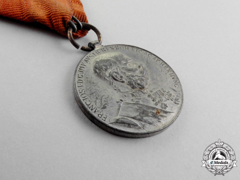 austria,_imperial._three_austrian_bravery&_commemorative_medals,_c.1898-1914_q_060