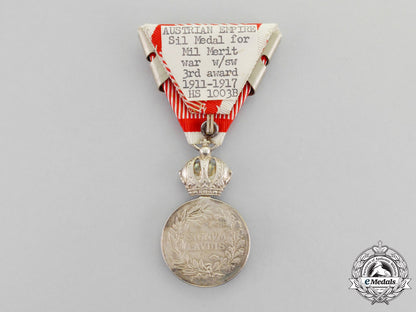 austria,_imperial._a_silver_military_merit_medal,3_rd_time_awarded,_with_wartime_ribbon_and_swords_q_128_1
