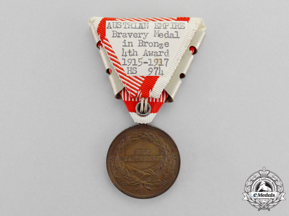 austria,_imperial._a_bronze_grade_bravery_medal,_fourth_times_awarded,_with_wartime_ribbon_q_131_1