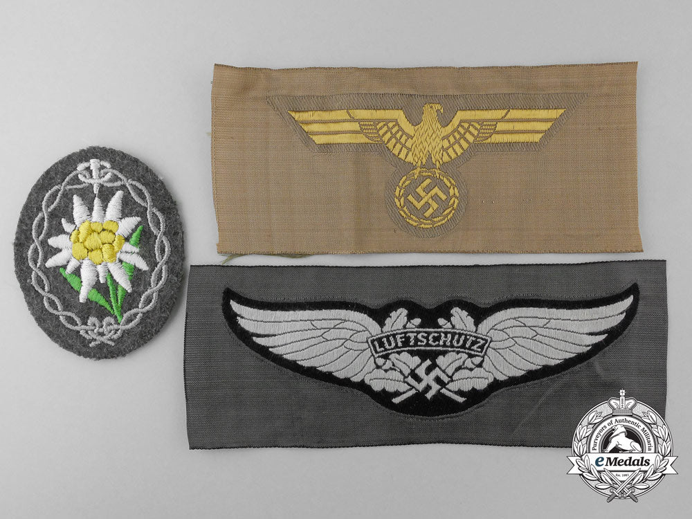 three_second_war_german_cloth_items&_insignia_q_168