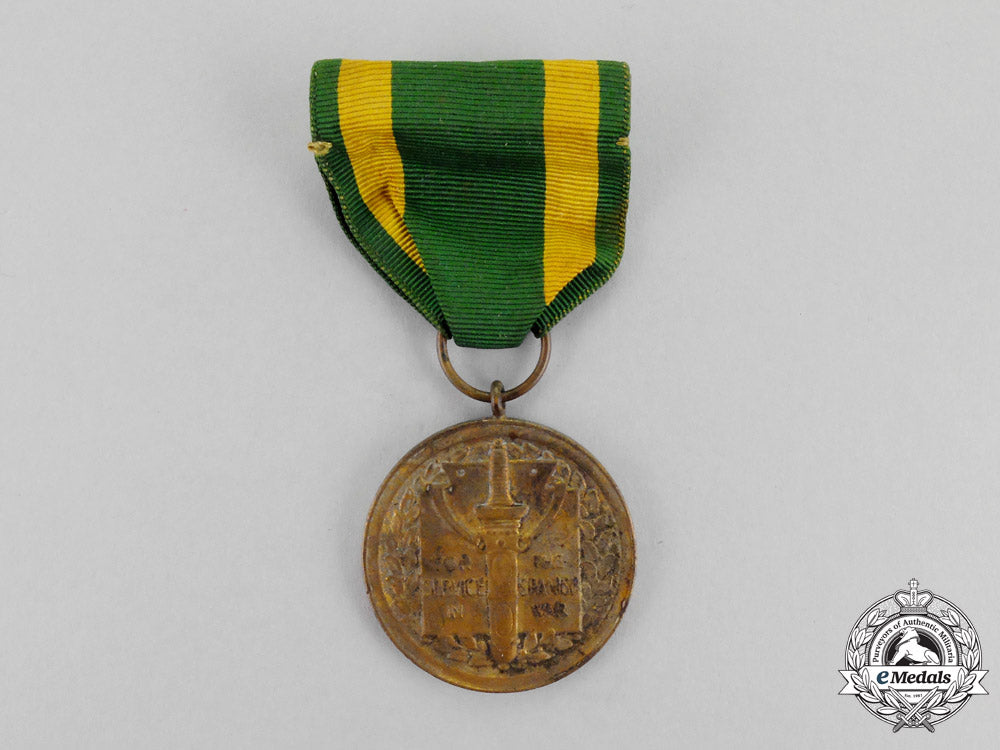 united_states._two_campaign_service_medals_in_box_q_252_1