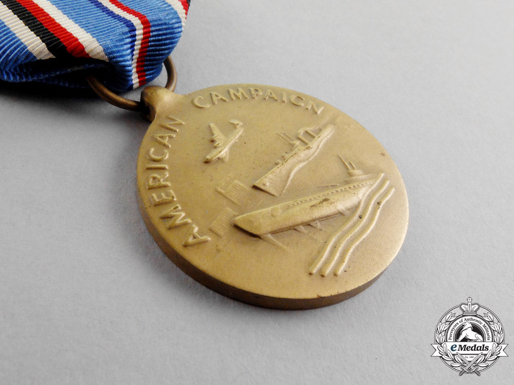 united_states._two_campaign_service_medals_in_box_q_259_1