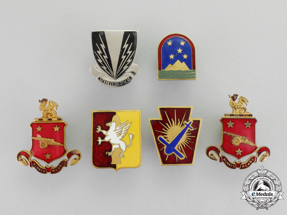 united_states._six_coastal_artillery_insignia_badges_q_288