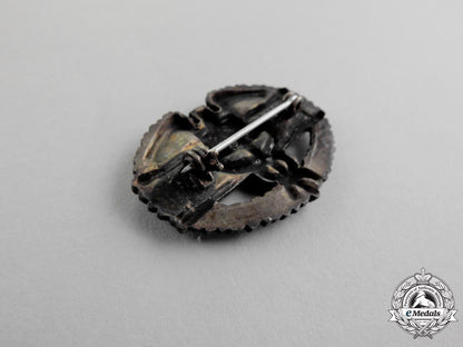 united_states._six_second_war_military_badges_q_299_1_1