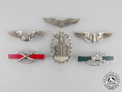 united_states._six_second_war_military_badges_q_306_1_1