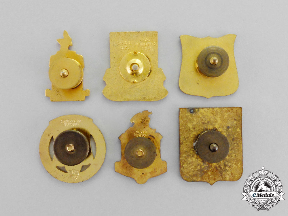 united_states._six_second_war_coastal_artillery_badges_q_316_1
