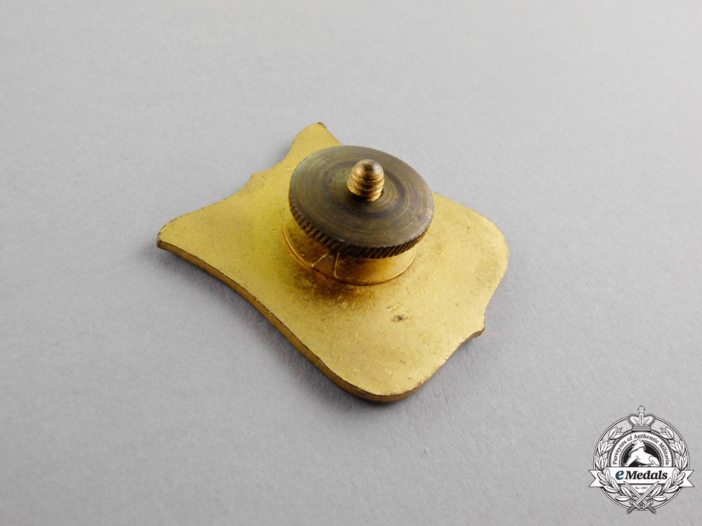 united_states._six_second_war_coastal_artillery_badges_q_322_1