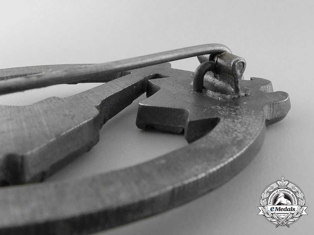 a_german_army_flak_badge_q_399