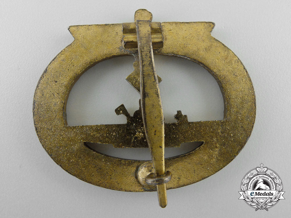 a_kriegsmarine_submarine_war_badge_by_w._deumer_q_586