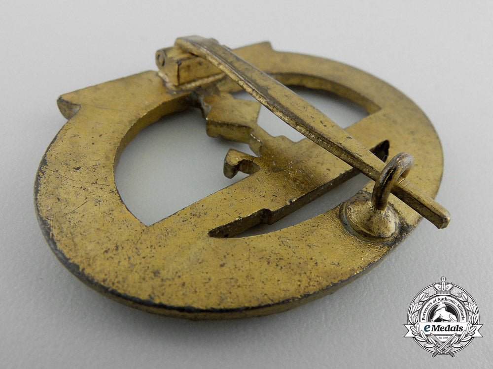 a_kriegsmarine_submarine_war_badge_by_w._deumer_q_588