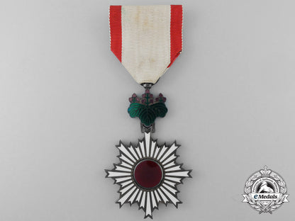 a_japanese_order_of_the_rising_sun;5_th_class_q_796