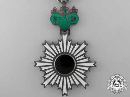 a_japanese_order_of_the_rising_sun;5_th_class_q_798