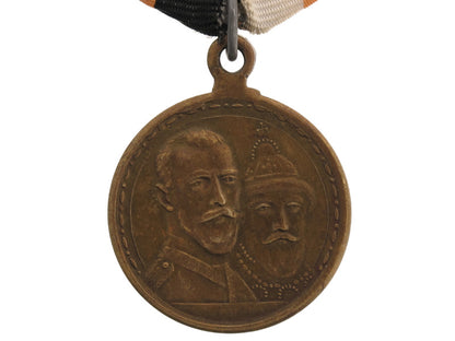 two_medals_r4520004