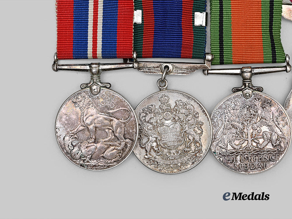 canada,_commonwealth._a_second_war_air_force_cross_bar_e_medals__c7708_7