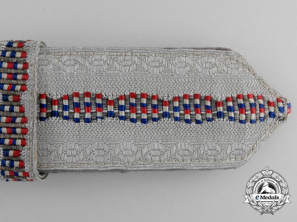 a_croatian_defence_force_officer's_belt_r_123